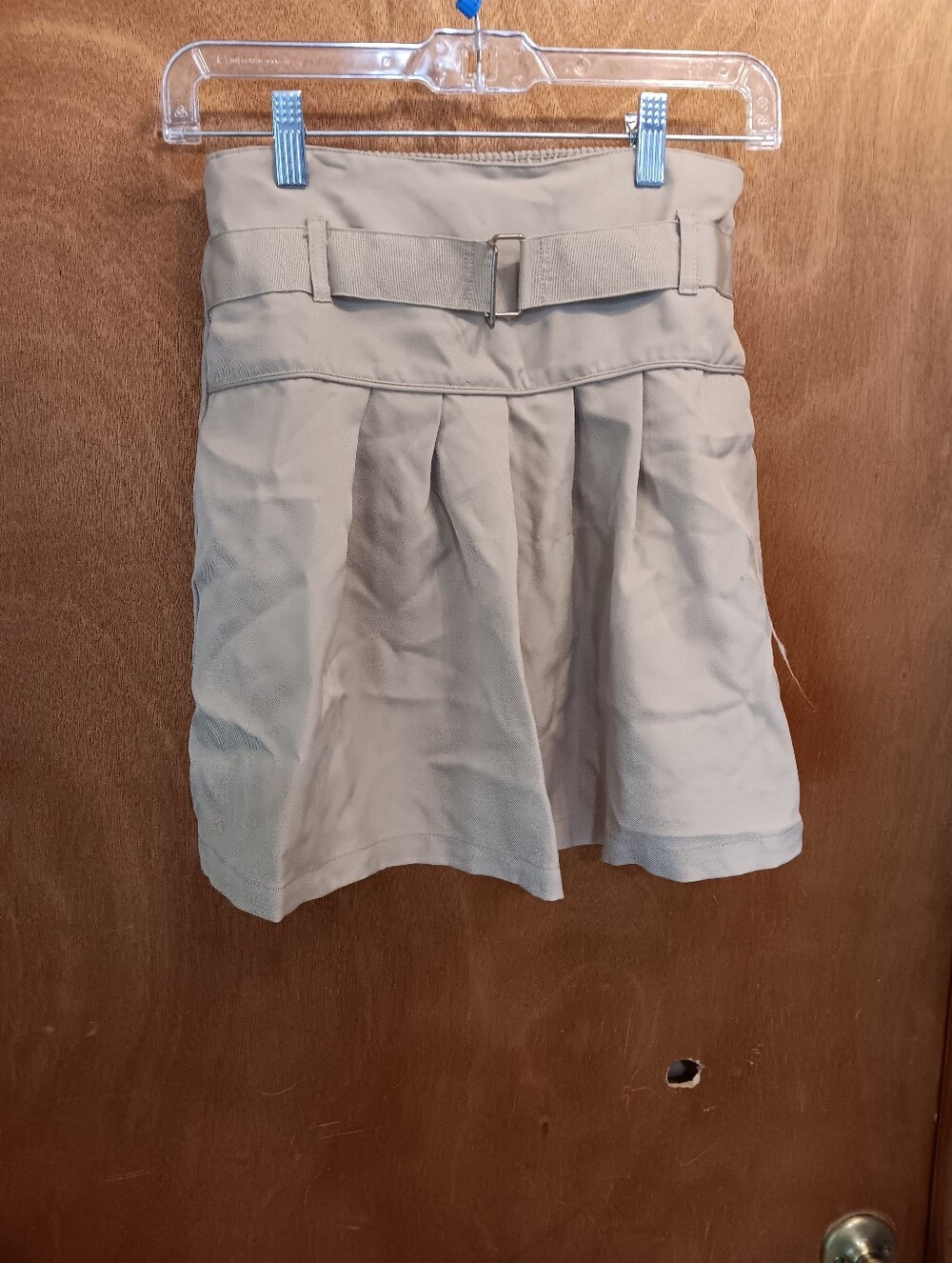 IZOD Pleated Mini Skort with Belt - Light Beige